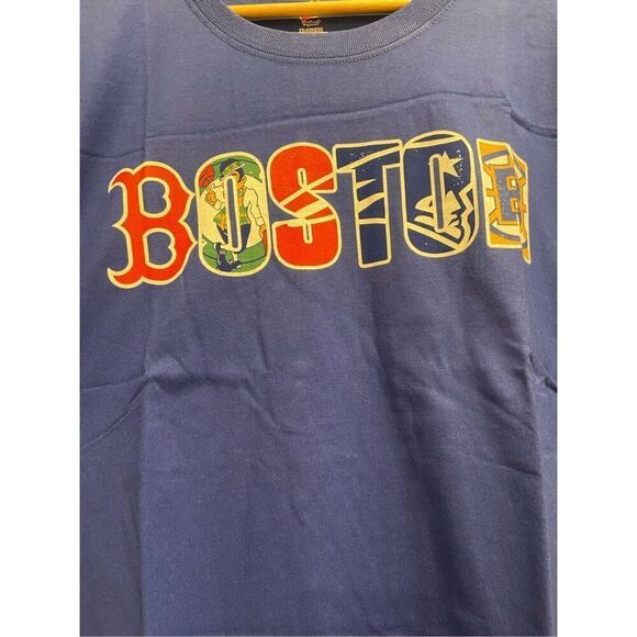 Boston Pro Sports Teams T-shirt size XL - Picture 2 of 2